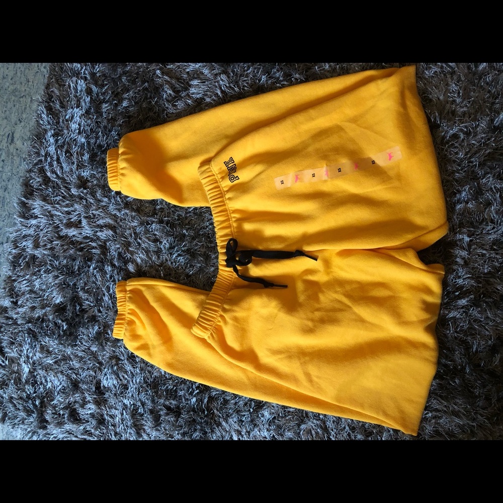 new with tags. vs jogger sweats